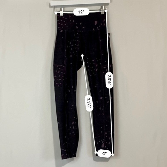 Bally Total Fitness Women’s Leopard Mash Pocket Leggings Plum Perfect NWT - Picture 9 of 9